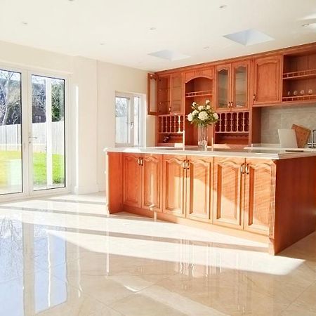 Marigold Villa Harrow Dış mekan fotoğraf