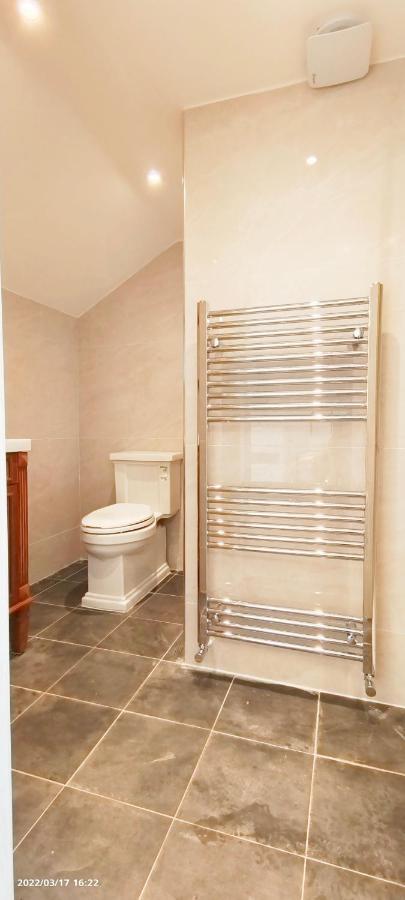 Marigold Villa Harrow Dış mekan fotoğraf