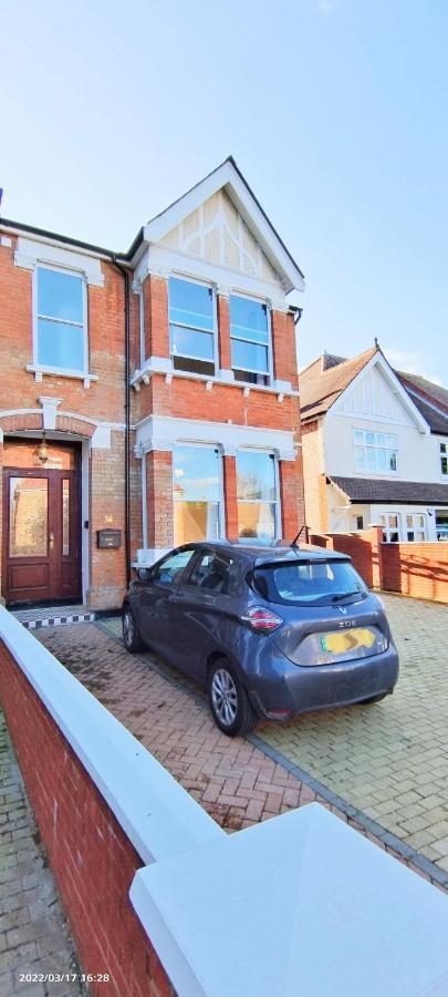 Marigold Villa Harrow Dış mekan fotoğraf